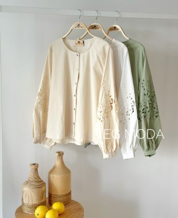 BLUSA MANGA BORDADA