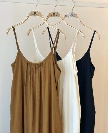 VESTIDO SOLERA c/volado