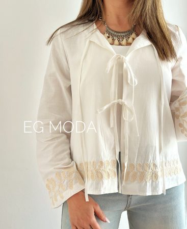 BLUSA C/lazos y bordado