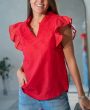 MUSCULOSA BORDADA C/volado roja