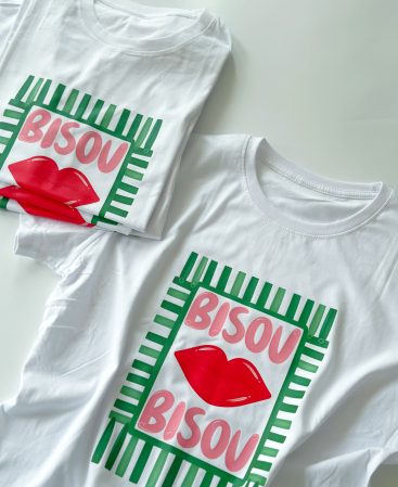REMERA BISOU